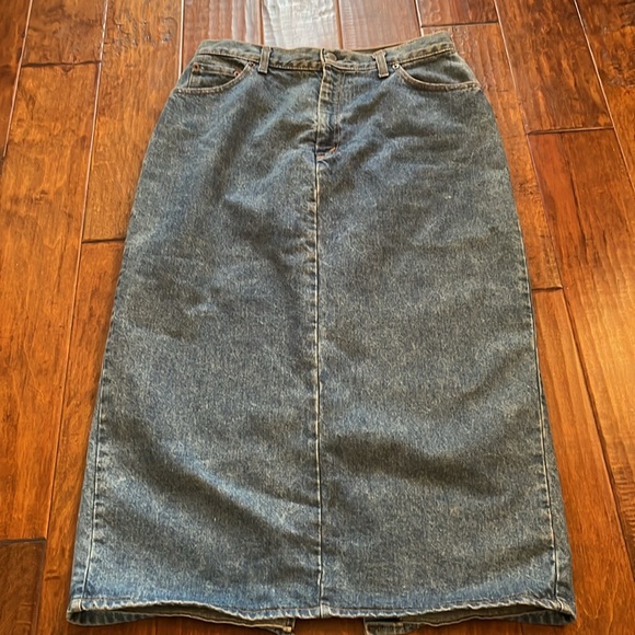 Levi's Dresses & Skirts - Levi’s 1990’s Denim skirt Made in USA